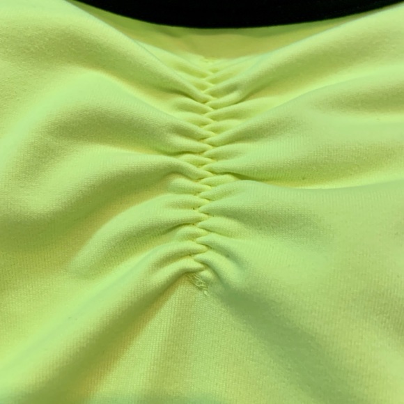 Victoria Secret Active Sports Tank - Picture 7 of 8